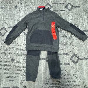 Boy’s size 6 2pc sweatshirt set